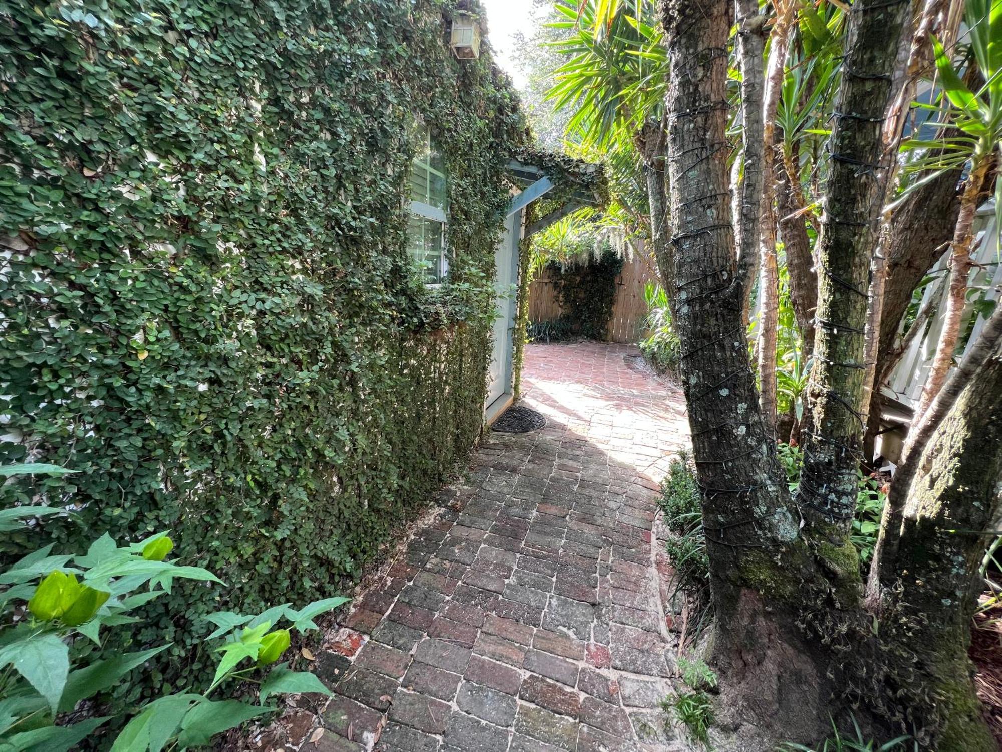 Studio Apartment Antonine New Orleans Esterno foto